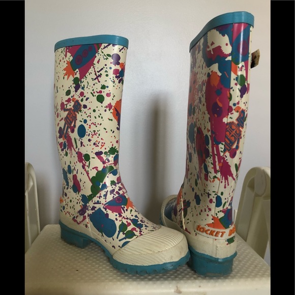 rocket dog rain boots